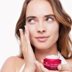 Online Die Seidige Lifting-Creme Tagescreme|Anti-Aging